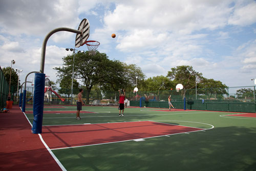 Parks With Basketball Courts Near Me - SportSpring