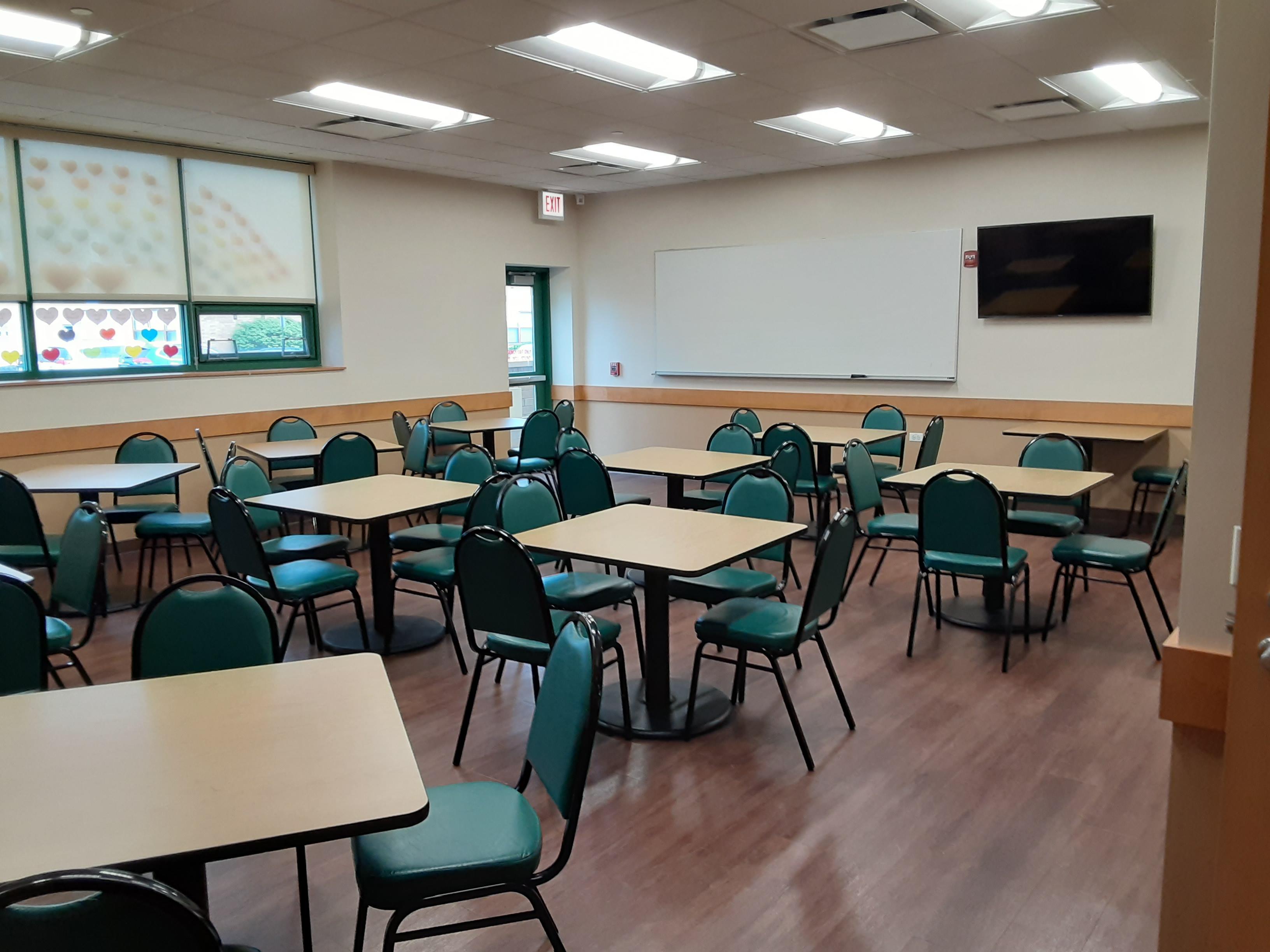 Recreation Center East - Image 5